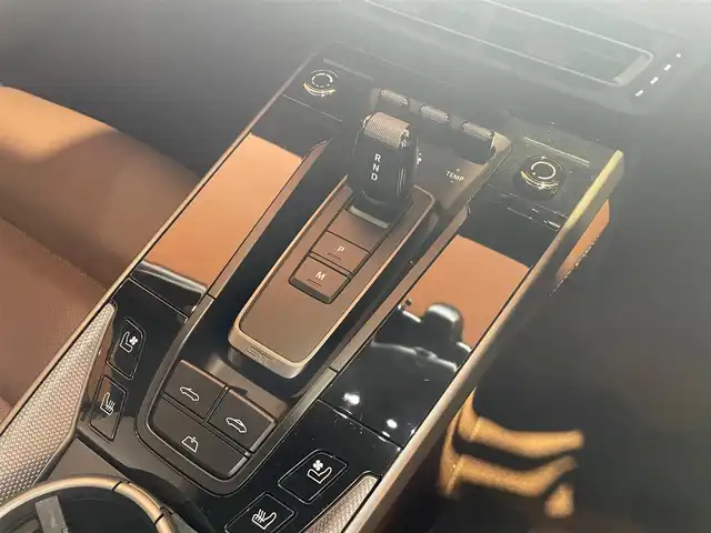 ポルシェ ポルシェ ９１１ カレラS カブリオレ 千葉県 2024(令6)年 0.9万km グレー ワンオーナー/茶革シート/パワーシート/シートヒーター/エアシート/ACC