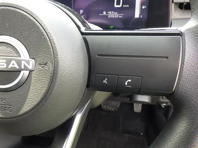 日産 ノート X 千葉県 2021(令3)年 2.3万km プレミアムコロナオレンジ エマージェンシーブレーキ/純正メモリーナビ/地デジTV/【DVD/CD再生機能　Bluetooth接続】/バックカメラ/ドライブレコーダー（DH5-D）/ステアリングスイッチ/ETC/LEDヘッドライト/フォグライト/ウインカーミラー/コーナーセンサー/インテリジェントキー