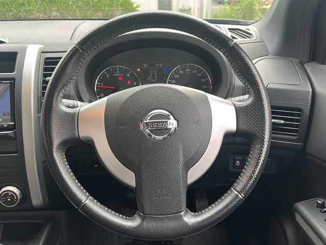 日産 エクストレイル 20GT S 宮崎県 2014(平26)年 11.8万km ダイヤモンドブラック 社外SDナビ（CD/AM/FM/TV/Bluetooth）/バックカメラ/前後ドライブレコーダー/デジタルインナーミラー/ETC/カプロンシート/ディーゼル車/ルーフレール