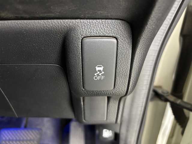 ホンダ Ｎ ＢＯＸ カスタム G ターボパッケージ 埼玉県 2013(平25)年 9.4万km プレミアムホワイトパール 社外ナビ　AVN-Z02i/(Bluetooth/USB/AUX/CD/DVD/AM/FM)/地デジフルセグ/バックカメラ/ETC/パドルシフト/両側パワースライドドア/クルーズコントロール/ECON/プッシュスタート/フロントフォグランプ/純正フロアマット/純正ドアバイザー/純正15インチアルミホイール
