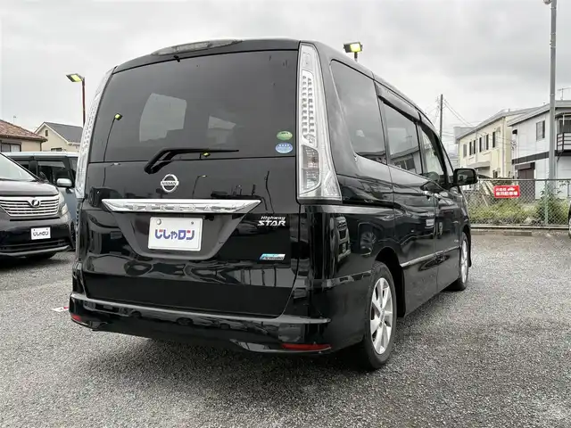 日産 セレナ ハイウェイスター Sハイブリッド 神奈川県 2012(平24)年 11.9万km スーパーブラック (株)IDOMが運営する【じしゃロン秦野店】の自社ローン専用車両になります。こちらは現金またはオートローンご利用時の価格です。自社ローンご希望の方は別途その旨お申付け下さい/スマートキー/社外メモリナビ/フルセグ/Bluetooth/バックカメラ/ETC/片側パワースライドドア/社外フリップダウンモニター :TVM-FW1100 11インチ/ドライブレコーダー　：DRY-TW8500/全席革調シートカバー/オートライト/HID/パドルシフト/ウィンカーミラー