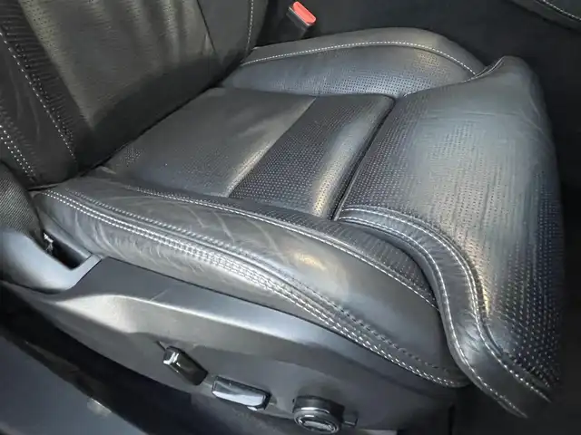 ボルボ ボルボ ＸＣ９０ アルティメットB6 AWD 静岡県 2022(令4)年 4.2万km オニキスブラックP インテリSFT軽減ブレーキACC/LKA BILS/パノラマサンルーフ /ブラックレザーシート シートヒーター /前席マッサージ　ベンチレーション/グーグルナビCarPlay対応/全方位カメラ/Bowers &Wilkisサラウンド/パワーバックドア /サイドステップ/ヘッドアップディスプレイ/DSRCETC