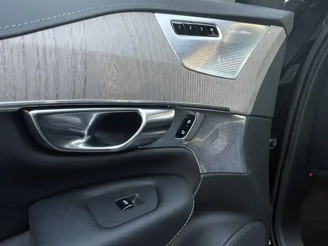 ボルボ ボルボ ＸＣ９０ アルティメットB6 AWD 静岡県 2022(令4)年 4.2万km オニキスブラックP インテリSFT軽減ブレーキACC/LKA BILS/パノラマサンルーフ /ブラックレザーシート シートヒーター /前席マッサージ　ベンチレーション/グーグルナビCarPlay対応/全方位カメラ/Bowers &Wilkisサラウンド/パワーバックドア /サイドステップ/ヘッドアップディスプレイ/DSRCETC