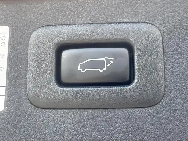 トヨタ ヴェルファイア Z Gエディション 福岡県 2020(令2)年 3.3万km ブラック フリップダウンモニター/トヨタセーフティセンス/PCS/LTA/PKSB/クリアランスソナー/純正９インチＤＡナビ/フルセグTV/CD/DVD/BT/AM/FM/applecarplay/androidauto/Miracast/バックカメラ/パワーバックドア/両側パワースライドドア/シートメモリー/前席パワーシート/前席シートヒーター＆ベンチレーション/三眼LED/オートハイビーム/フォグランプ/オットマン/ビルトインETC/スマートキー/プッシュスタート/電動パーキング/ブレーキホールド
