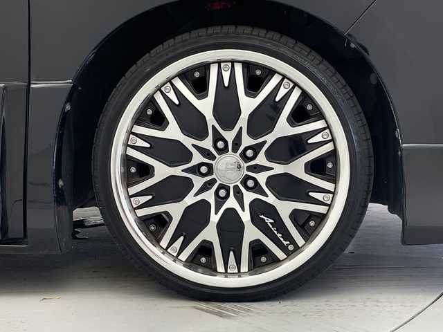 トヨタ ヴォクシー ZS 煌Ⅱ 愛知県 2020(令2)年 2.3万km ブラック アルパインBIGX11インチナビ/・フルセグ/・CD/DVD/・Bluetooth/・AUX/アルパイン12.8インチフリップダウンモニター/バックカメラ/デジタルインナーミラー/ETC/社外ドライブレコーダー/両側パワースライドドア/プリクラッシュセーフティ/パーキングサポートブレーキ/レーンディパーチャーアラート/クルーズコントロール/横滑り防止/オートマチックハイビーム/フォグランプ/アドミレーションエアロ＆マフラー/純正ドアミラー＋社外シーケンシャルウィンカーレンズ/社外テールランプシーケンシャルウインカー/プッシュスタート