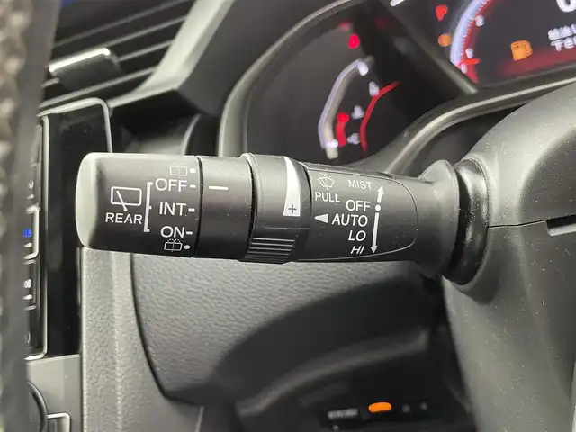 ホンダ シビック ハッチバック 福井県 2021(令3)年 4万km クリスタルブラックパール 純正ナビ/CD/DVD/Bluetooth/フルセグ/ホンダセンシング/・渋滞追従機能付アダプティブクルーズコントロール/・トラフィックジャムアシスト/・車線維持支援システム/・衝突軽減ブレーキ/・踏み間違い衝突軽減システム/・歩行者事故低減ステアリング/・路外逸脱抑制機能/シートヒーター/ドライブレコーダー/LEDヘッドライト/オートライト/フォグランプ/プッシュスタート