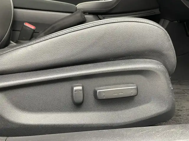 ホンダ シビック ハッチバック 福井県 2021(令3)年 4万km クリスタルブラックパール 純正ナビ/CD/DVD/Bluetooth/フルセグ/ホンダセンシング/・渋滞追従機能付アダプティブクルーズコントロール/・トラフィックジャムアシスト/・車線維持支援システム/・衝突軽減ブレーキ/・踏み間違い衝突軽減システム/・歩行者事故低減ステアリング/・路外逸脱抑制機能/シートヒーター/ドライブレコーダー/LEDヘッドライト/オートライト/フォグランプ/プッシュスタート