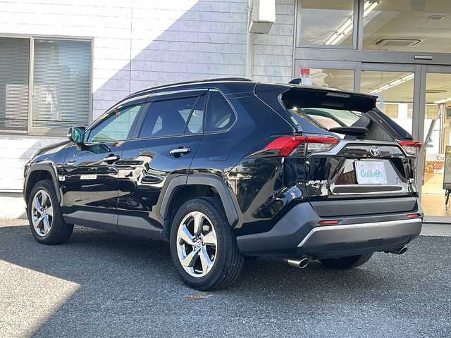 トヨタ ＲＡＶ４ ハイブリットG 埼玉県 2021(令3)年 4.9万km アティチュードブラックマイカ 純正ナビ /(フルセグ/AM/FM/USB/Bluetooth)/ETC　/ワンオーナー　/360°カメラ/ドラレコ(F/R) /ステアリングヒーター　/オートライト　/オートハイビーム　/パワーバックドア　/ステアリングスイッチ　/BSM /クルコン追従　/レーンキープアシスト　/コーナーセンサー　/電動格納ミラー　/TRC/オートホールド　/シートヒーター(D/N)/パワーシート(D)/純正フロア　/ISOFIX/ドアバイザー/USB充電/LEDライト/ルーフレール/フォグランプ/プッシュスタート/プリクラッシュセーフティー