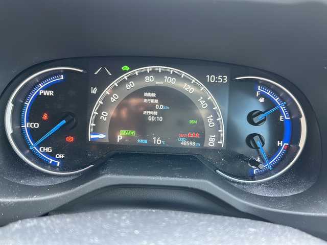 トヨタ ＲＡＶ４ ハイブリットG 埼玉県 2021(令3)年 4.9万km アティチュードブラックマイカ 純正ナビ /(フルセグ/AM/FM/USB/Bluetooth)/ETC　/ワンオーナー　/360°カメラ/ドラレコ(F/R) /ステアリングヒーター　/オートライト　/オートハイビーム　/パワーバックドア　/ステアリングスイッチ　/BSM /クルコン追従　/レーンキープアシスト　/コーナーセンサー　/電動格納ミラー　/TRC/オートホールド　/シートヒーター(D/N)/パワーシート(D)/純正フロア　/ISOFIX/ドアバイザー/USB充電/LEDライト/ルーフレール/フォグランプ/プッシュスタート/プリクラッシュセーフティー