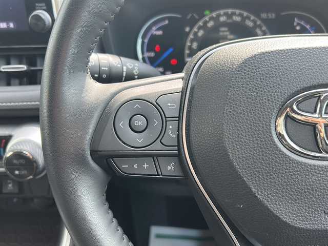 トヨタ ＲＡＶ４ ハイブリットG 埼玉県 2021(令3)年 4.9万km アティチュードブラックマイカ 純正ナビ /(フルセグ/AM/FM/USB/Bluetooth)/ETC　/ワンオーナー　/360°カメラ/ドラレコ(F/R) /ステアリングヒーター　/オートライト　/オートハイビーム　/パワーバックドア　/ステアリングスイッチ　/BSM /クルコン追従　/レーンキープアシスト　/コーナーセンサー　/電動格納ミラー　/TRC/オートホールド　/シートヒーター(D/N)/パワーシート(D)/純正フロア　/ISOFIX/ドアバイザー/USB充電/LEDライト/ルーフレール/フォグランプ/プッシュスタート/プリクラッシュセーフティー