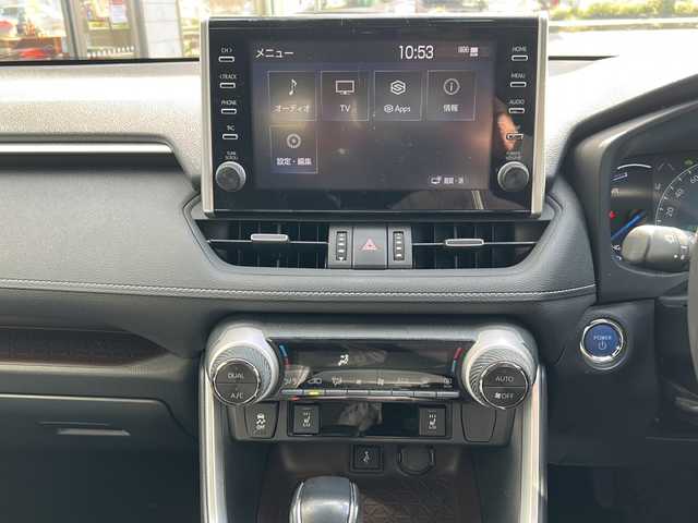 トヨタ ＲＡＶ４ ハイブリットG 埼玉県 2021(令3)年 4.9万km アティチュードブラックマイカ 純正ナビ /(フルセグ/AM/FM/USB/Bluetooth)/ETC　/ワンオーナー　/360°カメラ/ドラレコ(F/R) /ステアリングヒーター　/オートライト　/オートハイビーム　/パワーバックドア　/ステアリングスイッチ　/BSM /クルコン追従　/レーンキープアシスト　/コーナーセンサー　/電動格納ミラー　/TRC/オートホールド　/シートヒーター(D/N)/パワーシート(D)/純正フロア　/ISOFIX/ドアバイザー/USB充電/LEDライト/ルーフレール/フォグランプ/プッシュスタート/プリクラッシュセーフティー