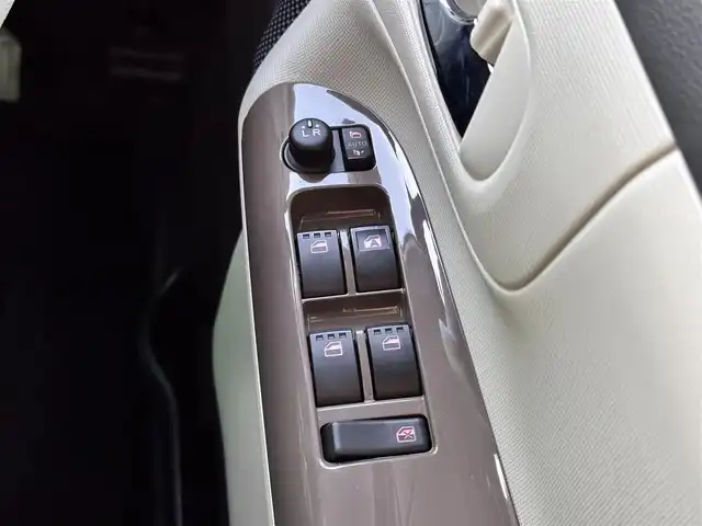 ダイハツ ムーヴ キャンバス G メイクアップ リミテッド　SAⅢ 宮城県 2022(令4)年 3.9万km パールホワイトⅢ/ナチュラルベージュマイカメタリック 2トーン ウォームパック/・ヒーター付ドアミラー/・デアイサー/・リアヒーターダクト/・シートヒーター（運転席）/＝＝＝/スマートアシスト3/・衝突回避支援ブレーキ機能/・衝突警報機能/・車線逸脱警報機能/・誤発進抑制制御機能/・先行車発進お知らせ機能/・オートハイビーム/社外ナビ（AVN-RB7）/・CD/DVD/・Bluetooth/パノラマモニター/ETC/両側パワースライドドア/LEDヘッドランプ/フォグランプ/オートライト/スマートキー＆プッシュスタート/電動格納ミラー/フロアマット/W/サイドエアバッグ