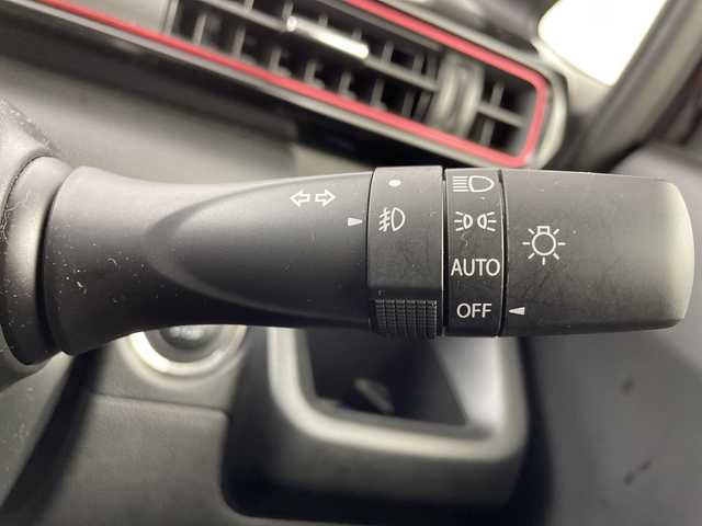 スズキ ワゴンＲ スティングレー HYBRID X 大阪府 2017(平29)年 1.1万km ムーンライトバイオレットPM セーフティサポート/　・デュアルセンサーブレーキサポート/　・誤発進抑制機能/　・車線逸脱警報機能/　・ヘッドアップディスプレイ/社外メモリナビ/　　CD/DVD/BT/フルセグTV/バックカメラ/LEDオートライト/フォグランプ/シートヒーター/純正14インチアルミホイール/アイドリングストップ/スマートキー/ETC