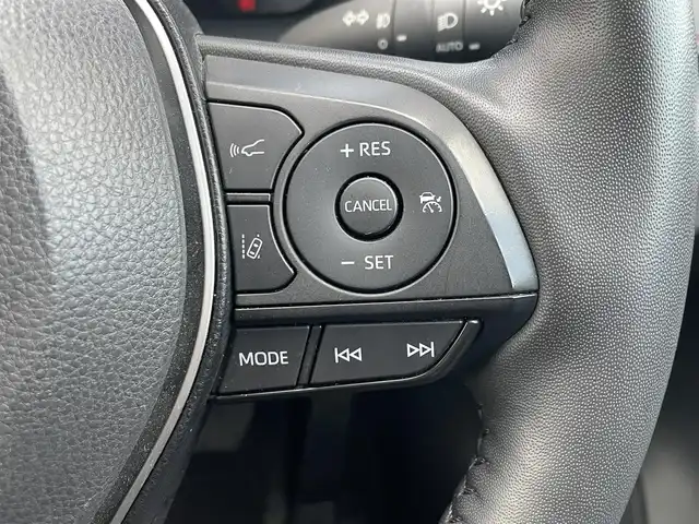 トヨタ ＲＡＶ４ アドベンチャー オフロードPKGⅡ 滋賀県 2023(令5)年 2.1万km アティチュードブラックマイカ 10.5型ディスプレイ/・Bluetooth/フルセグ/・USB/Car PLAY/全方位カメラ/革巻きステアリング/ステアリングリモコン/ステアリングヒーター/ETC2.0/レーダークルコン/運転席パワーシート/前席シートヒーター/前席シートベンチレーション/レザーシート/ダウンヒルアシストコントロール/オートリトラミラー/LEDオートライト/フォグライト/トヨタセーフティセンス/・プリクラッシュセーフティ/・レーントレーシングアシスト/・ロードサインアシスト/・ブラインドスポットモニター/・先行車発進告知/スマートキー