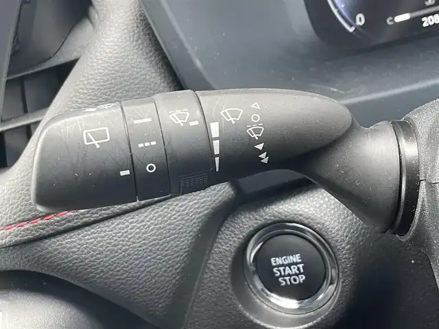 トヨタ ＲＡＶ４ アドベンチャー オフロードPKGⅡ 滋賀県 2023(令5)年 2.1万km アティチュードブラックマイカ 10.5型ディスプレイ/・Bluetooth/フルセグ/・USB/Car PLAY/全方位カメラ/革巻きステアリング/ステアリングリモコン/ステアリングヒーター/ETC2.0/レーダークルコン/運転席パワーシート/前席シートヒーター/前席シートベンチレーション/レザーシート/ダウンヒルアシストコントロール/オートリトラミラー/LEDオートライト/フォグライト/トヨタセーフティセンス/・プリクラッシュセーフティ/・レーントレーシングアシスト/・ロードサインアシスト/・ブラインドスポットモニター/・先行車発進告知/スマートキー