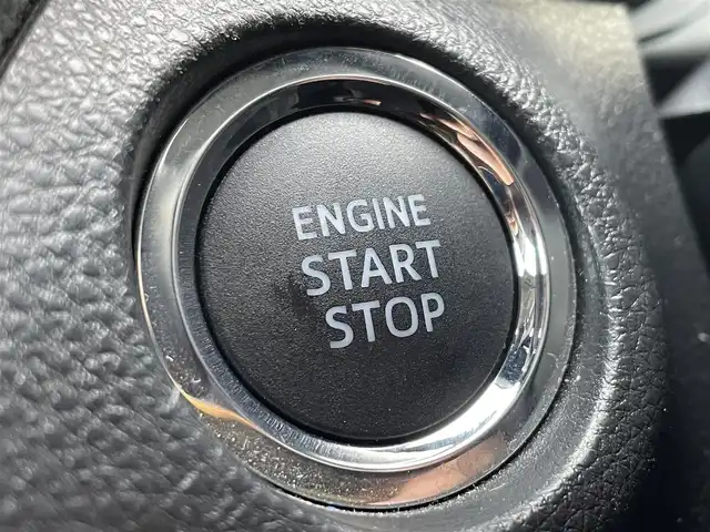 トヨタ ＲＡＶ４ アドベンチャー オフロードPKGⅡ 滋賀県 2023(令5)年 2.1万km アティチュードブラックマイカ 10.5型ディスプレイ/・Bluetooth/フルセグ/・USB/Car PLAY/全方位カメラ/革巻きステアリング/ステアリングリモコン/ステアリングヒーター/ETC2.0/レーダークルコン/運転席パワーシート/前席シートヒーター/前席シートベンチレーション/レザーシート/ダウンヒルアシストコントロール/オートリトラミラー/LEDオートライト/フォグライト/トヨタセーフティセンス/・プリクラッシュセーフティ/・レーントレーシングアシスト/・ロードサインアシスト/・ブラインドスポットモニター/・先行車発進告知/スマートキー