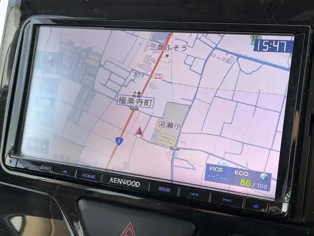 ダイハツ タント カスタム X トップED SAⅡ 滋賀県 2015(平27)年 14.7万km パールホワイトⅢ 社外メモリナビ/・AM/FM/・CD/DVD/・SD/USB/・Bluetooth/・フルセグTV/バックカメラ/ステアリングスイッチ/ETC/片側パワースライドドア/衝突軽減ブレーキ/車線逸脱警報/リアロールサンシェード/オートマチックヘッドライト/フォグランプ/シートリフター/ドアバイザー/フロアマット/スマートキー