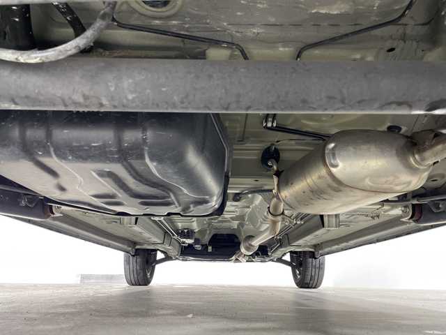 スズキ ハスラー G 福岡県 2019(令1)年 3.9万km クールカーキパールメタリック/ホワイト2トーンルーフ 純正メモリーナビゲーション/フルセグテレビ/バックカメラ/スマートキー/プッシュスタートエンジン/ベンチシート/シートヒーター/ドアバイザー/ステアリングスイッチ/ハロゲンライト/フロアマット