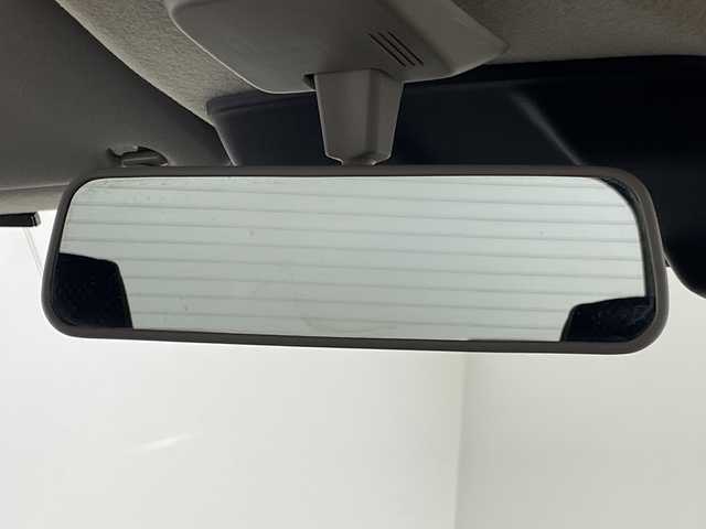 スズキ ハスラー G 福岡県 2019(令1)年 3.9万km クールカーキパールメタリック/ホワイト2トーンルーフ 純正メモリーナビゲーション/フルセグテレビ/バックカメラ/スマートキー/プッシュスタートエンジン/ベンチシート/シートヒーター/ドアバイザー/ステアリングスイッチ/ハロゲンライト/フロアマット