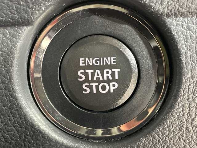 スズキ ハスラー G 福岡県 2019(令1)年 3.9万km クールカーキパールメタリック/ホワイト2トーンルーフ 純正メモリーナビゲーション/フルセグテレビ/バックカメラ/スマートキー/プッシュスタートエンジン/ベンチシート/シートヒーター/ドアバイザー/ステアリングスイッチ/ハロゲンライト/フロアマット