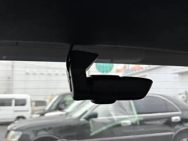 アウディ Ｑ５ SB 40TDIクワトロ Sライン 三重県 2022(令4)年 1.6万km デイトナグレーパールエフェクト 純正エアサスペンション/BangOlufsen3Dアドバンスサウンドシステム/ブラックスタイリングパッケージ/Sラインプラスパッケージ/アコースティックガラス（フロントサイド）/合皮貼内装（センターコンソール/ドアアームレスト/シートヒーター（後席）/シートヒーター(前席/後席左右)/パワーシート（前席）/シートメモリー機能（運転席）/純正オプション20インチ5本マルチスポークブラック塗装アルミホイール/MMIナビゲーション（Bluetooth/AM/FM/USB）/ETC2.0/全方位カメラ/ドライブレコーダー（前後）/速度警告/接近警告/トラフィックジャムアシスト/Audiアクティブレーンアシスト/Audiプレセンス/サイドアシスト/パークアシスト/アダプティブクルーズコントロール/ステアリングスイッチ/マトリクスLEDヘッドランプ/ダイナミックターンインジケーター/ヘッドランプウォッシャー/「S　line」エンブレム（フロントフェンダー）/「S」エンブレム入シルバー加飾付ディンプル革巻きステアリングホイール/「S」ロゴ入革/ダイナミカ（スエード調）コンビシート/スポーツシート（前席）/スペアキー