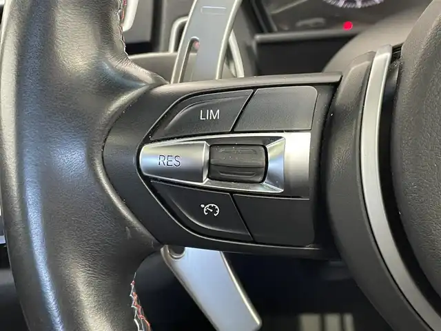 ＢＭＷ Ｍ２ 埼玉県 2017(平29)年 6.8万km サファイアブラックP サンルーフ　純正８．８インチナビ　バックカメラ　ＥＴＣ　ＨａｒｍａｎＫａｒｄｏｎ　黒レザー　クルーズコントロール　シートヒーター　メモリシート　純正アルミ　スマートキー　オートハイビーム　ＨＩＤ