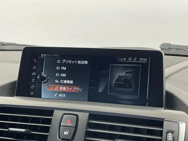 ＢＭＷ Ｍ２ 埼玉県 2017(平29)年 6.8万km サファイアブラックP サンルーフ　純正８．８インチナビ　バックカメラ　ＥＴＣ　ＨａｒｍａｎＫａｒｄｏｎ　黒レザー　クルーズコントロール　シートヒーター　メモリシート　純正アルミ　スマートキー　オートハイビーム　ＨＩＤ