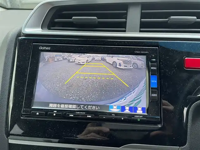 ホンダ フィット 13G Lパッケージ 福岡県 2016(平28)年 4万km ティンテッドシルバーM 純正ナビ　DVD　フルセグ　BT　MSV/バックカメラ/ABS/キセノン/W　サイド　カーテンエアバッグ/クルコン/ドラレコ/スマートキー