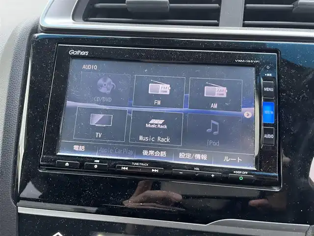 ホンダ フィット 13G Lパッケージ 福岡県 2016(平28)年 4万km ティンテッドシルバーM 純正ナビ　DVD　フルセグ　BT　MSV/バックカメラ/ABS/キセノン/W　サイド　カーテンエアバッグ/クルコン/ドラレコ/スマートキー