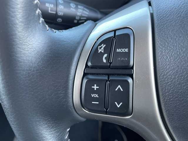 スズキ ジムニー ランドベンチャー 山口県 2016(平28)年 5.9万km クールカーキPM 4WD/5速マニュアル/pioneer製SDナビ/　Bluetooth/　AM/FM/　ワンセグテレビ/　DVD/　HDMI/ETC/前後ドライブレコーダー/リモコンキー/スペアキー/ステアリングスイッチ/リフトアップ/インタークーラー付ターボチャージャー/ABS/シートヒーター/純正フロアマット/背面タイヤ/本革巻ステアリング/ドアバイザー/純正16インチアルミホイール/ウィンカーミラー/衝突安全ボディー/運転席/助手席エアバッグ/パワーウィンドウ/パワーステアリング