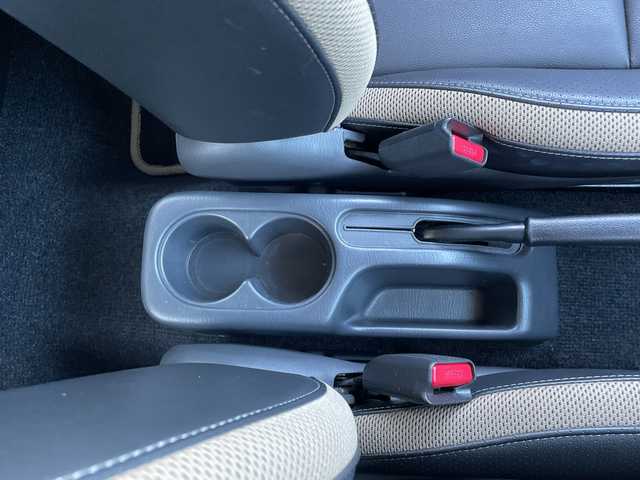 スズキ ジムニー ランドベンチャー 山口県 2016(平28)年 5.9万km クールカーキPM 4WD/5速マニュアル/pioneer製SDナビ/　Bluetooth/　AM/FM/　ワンセグテレビ/　DVD/　HDMI/ETC/前後ドライブレコーダー/リモコンキー/スペアキー/ステアリングスイッチ/リフトアップ/インタークーラー付ターボチャージャー/ABS/シートヒーター/純正フロアマット/背面タイヤ/本革巻ステアリング/ドアバイザー/純正16インチアルミホイール/ウィンカーミラー/衝突安全ボディー/運転席/助手席エアバッグ/パワーウィンドウ/パワーステアリング