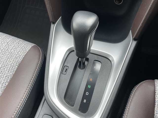 トヨタ ヤリスクロス ハイブリッド Z 千葉県 2021(令3)年 2.7万km ブラックマイカ 純正8インチディスプレイオーディオ/パノラミックビューモニター/ブラインドスポットモニター/前後コーナーセンサー/前席シートヒーター/D席パワーシート/電動パーキングブレーキ/オートブレーキホールド/純正18インチAW/ETC/トヨタセーフティセンス/・レーダークルーズコントロール/・プリクラッシュセーフティ/・レーントレーシングアシスト/・レーンディパーチャーアラート/・オートハイビーム