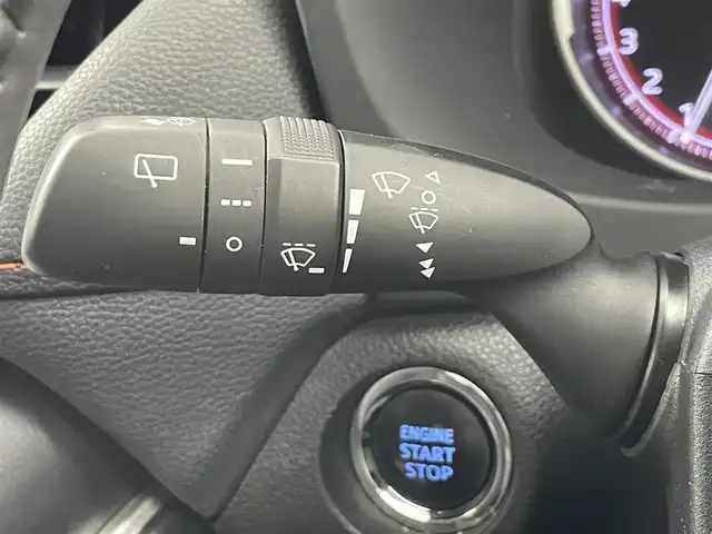 トヨタ ＲＡＶ４ アドベンチャー 大阪府 2021(令3)年 3.8万km アッシュグレーメタリック/アーバンカーキ トヨタセーフティーセンス/　・プリクラッシュセーフティ/　・レーントレーシングアシスト/　・ロードサインアシスト/　・先行車発進告知機能/　・パーキングサポートブレーキ/純正ディスプレイオーディオ（Bluetooth）/バックカメラ/レーダークルーズコントロール/LEDヘッドライト/フォグランプ/レザーシート/パワーシート/純正19インチアルミホイール/ブラインドスポットモニター/パワーバックドア/スマートキー/ETC2.0