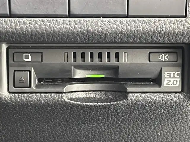 トヨタ ＲＡＶ４ アドベンチャー 大阪府 2021(令3)年 3.8万km アッシュグレーメタリック/アーバンカーキ トヨタセーフティーセンス/　・プリクラッシュセーフティ/　・レーントレーシングアシスト/　・ロードサインアシスト/　・先行車発進告知機能/　・パーキングサポートブレーキ/純正ディスプレイオーディオ（Bluetooth）/バックカメラ/レーダークルーズコントロール/LEDヘッドライト/フォグランプ/レザーシート/パワーシート/純正19インチアルミホイール/ブラインドスポットモニター/パワーバックドア/スマートキー/ETC2.0
