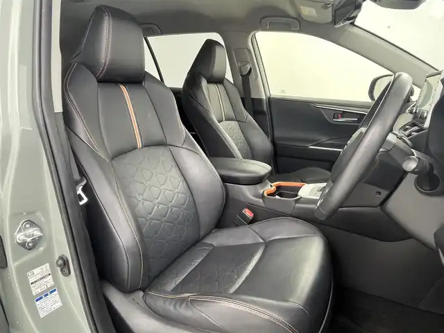 トヨタ ＲＡＶ４ アドベンチャー 大阪府 2021(令3)年 3.8万km アッシュグレーメタリック/アーバンカーキ トヨタセーフティーセンス/　・プリクラッシュセーフティ/　・レーントレーシングアシスト/　・ロードサインアシスト/　・先行車発進告知機能/　・パーキングサポートブレーキ/純正ディスプレイオーディオ（Bluetooth）/バックカメラ/レーダークルーズコントロール/LEDヘッドライト/フォグランプ/レザーシート/パワーシート/純正19インチアルミホイール/ブラインドスポットモニター/パワーバックドア/スマートキー/ETC2.0