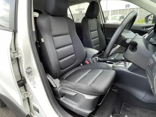 マツダ ＣＸ－５ XD 山口県 2013(平25)年 10.4万km クリスタルホワイトパールマイカ ワンオーナー/SDナビ フルセグTV CD DVD BT/バックカメラ/サイドカメラ(ムールミラー表示)/LEDオートヘッドライト/フォグライト/ブラインドスポットモニタ/19インチ アルミホイール/ステアリングリモコン/革巻きステアリング/クルーズコントロール/ETC/スマートキー 2個/保証書 取説 ナビ取説