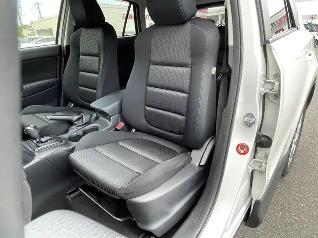 マツダ ＣＸ－５ XD 山口県 2013(平25)年 10.4万km クリスタルホワイトパールマイカ ワンオーナー/SDナビ フルセグTV CD DVD BT/バックカメラ/サイドカメラ(ムールミラー表示)/LEDオートヘッドライト/フォグライト/ブラインドスポットモニタ/19インチ アルミホイール/ステアリングリモコン/革巻きステアリング/クルーズコントロール/ETC/スマートキー 2個/保証書 取説 ナビ取説
