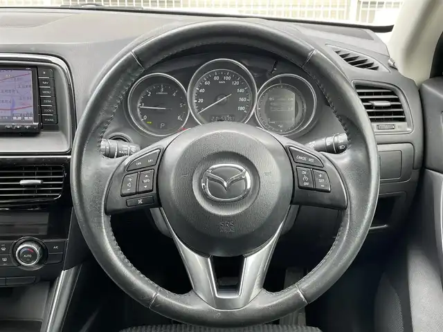 マツダ ＣＸ－５ XD 山口県 2013(平25)年 10.4万km クリスタルホワイトパールマイカ ワンオーナー/SDナビ フルセグTV CD DVD BT/バックカメラ/サイドカメラ(ムールミラー表示)/LEDオートヘッドライト/フォグライト/ブラインドスポットモニタ/19インチ アルミホイール/ステアリングリモコン/革巻きステアリング/クルーズコントロール/ETC/スマートキー 2個/保証書 取説 ナビ取説