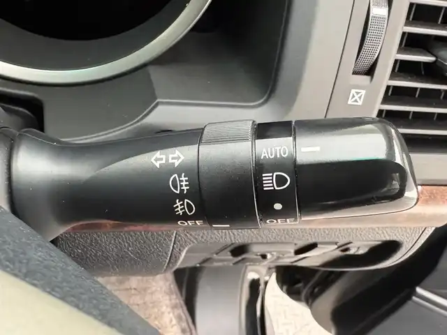 トヨタ ランドクルーザー AX Gセレクション 兵庫県 2008(平20)年 12.8万km ブラック 社外ＳＤナビ　/Bluetooth/CD/DVD/SD/フルセグ/クルーズコントロール　/純正フロアマット　/社外２２インチアルミホイール　/オートライト　/バックカメラ　/ＥＴＣ　/前後ドライブレコーダー　/シートヒーター　/パワーシート　/４ＷＤ　/スペアキー/前後コーナーセンサー/オートライト/パワーシート/4WD