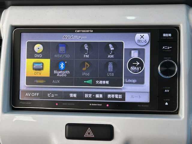 スズキ ハスラー X 茨城県 2014(平26)年 12.8万km 白 ワンオーナー/フリップダウンモニター/社外ナビ/AM/FM/フルセグTV/BT/iPod/バックカメラ/横滑り防止装置/盗難防止装置/衝突被害軽減システム/HIDオートライト/シートヒーター/純正14インチアルミホイール/ダウンヒルアシストコントロール/アイドリングストップ/プッシュスタート/スマートキー/ETC