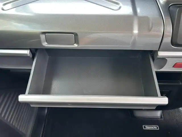 スズキ スペーシア ギア HYBRID XZ 静岡県 2018(平30)年 2万km アクティブイエロー/ガンメタリック2トーン 純正ナビ/フルセグTV/全方位モニター/バックカメラ/パワースライドドア（両側）/セーフティサポート/・デュアルセンサーブレーキサポート/・車線逸脱警報機能/・先行車発進お知らせ機能/LEDヘッドランプ/純正14インチアルミ/フォグランプ/オートライト/シートヒーター/革巻きステアリング/ステアリングスイッチ/キーレスプッシュスタート/オートエアコン/ルーフレール/パーソナルテーブル/禁煙車