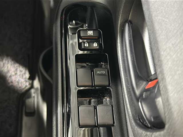 トヨタ アクア S スタイルブラック 沖縄県 2020(令2)年 4万km ブラックマイカ 禁煙車/前後方向カメラドライブレコーダー/　トヨタTz 【TZ-210】/社外ナビ/　carrozeria 7インチ 【AVIC-RW503】/    ＴＶ Bluetooth ＡＵＸ　ＵＳＢ/セーフティセンス/オートマチックハイビーム/プッシュスタート/スマートキー/ステアリングスイッチ/前後方向コーナーセンサー/ＬＥＤヘッドライト/ドアバイザー/LTA レーントレーシングアシスト/プリクラッシュセーフティ