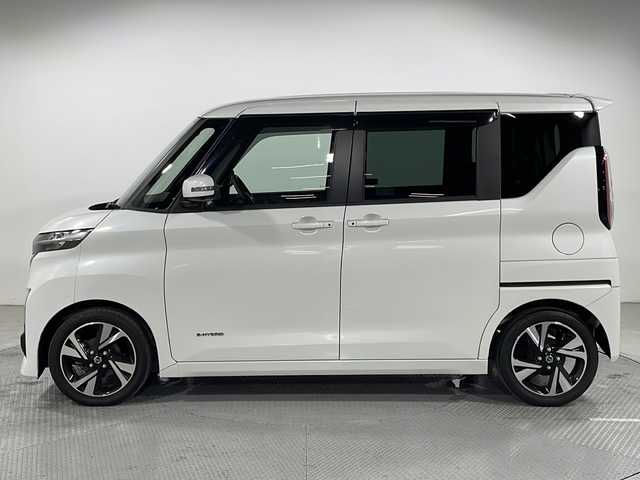 日産 ルークス ハイウェイスター Gターボ 広島県 2022(令4)年 3.4万km ホワイトパール 禁煙車/純正９型ナビ/アラウンドビューモニター/ＥＴＣ/ドラレコ/オートマチックハイビーム/衝突軽減/レーンキープ/ＬＥＤヘッドライト/ステアリングスイッチ/ヘッドライトレベライザー/セーフティシールドスイッチ/純正15インチアルミホイール(165/55/R15)/エアバッグ(運転席/助手席/サイド/カーテン)