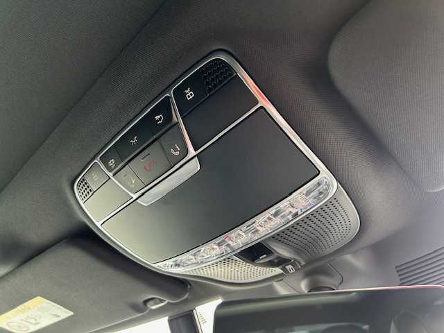 メルセデス・ベンツ Ｓ４５０Ｌ 東京都 2019(平31)年 1.8万km ダイヤモンドホワイト 純正HDDナビ/パノラミックススライディングルーフ/レーダーセーフティパッケージ/・アクティブディスタンスアシストディストロニック/・アクティブステアリングアシスト/・アクティブエマージェンシーストップアシスト/・アクティブブレーキアシスト/・アクティブブラインドスポットアシスト/・アクティブレーンチェンジアシスト/・トラフィックサインアシスト/・渋滞時緊急ブレーキ機能/・PRE-SAFE/360度カメラシステム/アクティブパーキングアシスト/パワーシート（前席/後席）/ヘッドアップディスプレイ/Burmesterサラウンドサウンドシステム/LEDヘッドライト/ETC2.0/純正ドライブレコーダー前後/保証書/取扱説明書