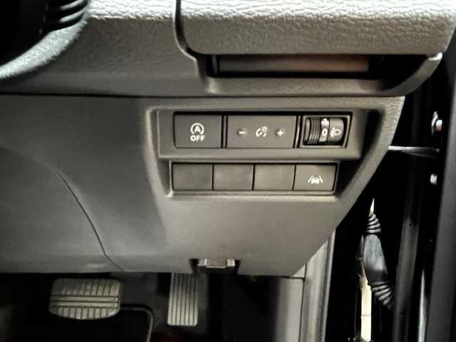 三菱 トライトン GSR 道央・札幌 2025(令7)年 0.1万km ダイヤモンドブラックマイカ 【2509031944】/ワンオーナー　/E-アシスト/純正ナビ　/フルセグＴＶ　/アラウンドビューモニター　/レザーシート　/純正１８インチアルミホイール　/ジオランダータイヤ　/シートヒーター　/ハンドルヒーター　/電動シート　/ＬＥＤヘッドライト/フォグライト