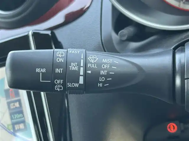 スズキ スイフト 兵庫県 2018(平30)年 4万km チャンピオンイエロー 社外8インチナビ（KENWOOD）/Bluetooth接続/フルセグ/全方位カメラ/社外ETC/シートヒーター/セーフティサポート/社外フロアマット/レーンキープアシスト/オートライト/横滑り防止装置/LEDヘッドライト