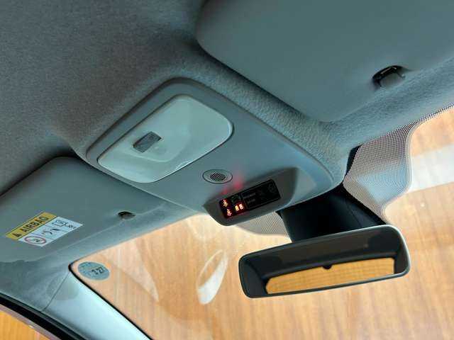 ルノー トゥインゴ インテンス 千葉県 2019(平31)年 3万km ブルードラジェ クルーズコントロール　/バックソナー　/オートライト　/オートエアコン　/ＥＴＣ　/アイドリングストップ　/ファブリックシート　/純正１５インチＡＷ　/禁煙車