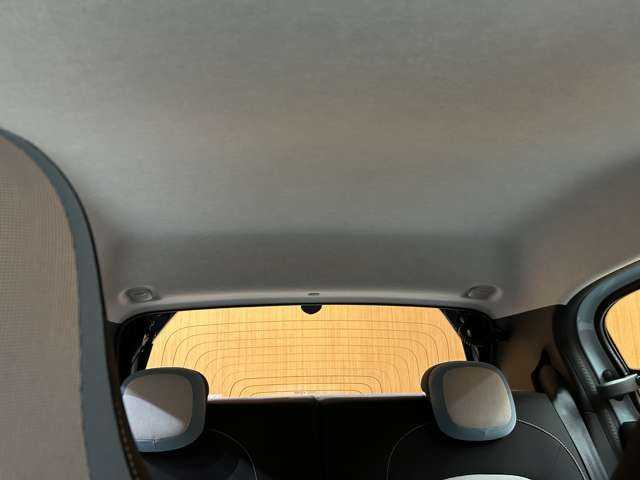 ルノー トゥインゴ インテンス 千葉県 2019(平31)年 3万km ブルードラジェ クルーズコントロール　/バックソナー　/オートライト　/オートエアコン　/ＥＴＣ　/アイドリングストップ　/ファブリックシート　/純正１５インチＡＷ　/禁煙車