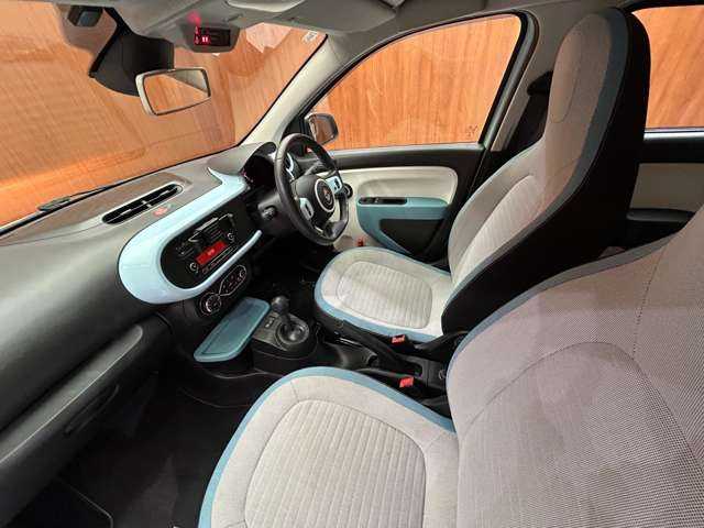 ルノー トゥインゴ インテンス 千葉県 2019(平31)年 3万km ブルードラジェ クルーズコントロール　/バックソナー　/オートライト　/オートエアコン　/ＥＴＣ　/アイドリングストップ　/ファブリックシート　/純正１５インチＡＷ　/禁煙車