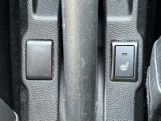 スズキ イグニス ハイブリッド MG 茨城県 2016(平28)年 6万km ネオンブルーM 純正メモリナビ/(地デジTV・CD・DVD・BT・ラジオ再生)/衝突軽減ブレーキ/コーナーセンサー/全方位カメラ/ETC/社外15inアルミホイール/純正フロアマット/リモコンキー/取扱説明書/保証書